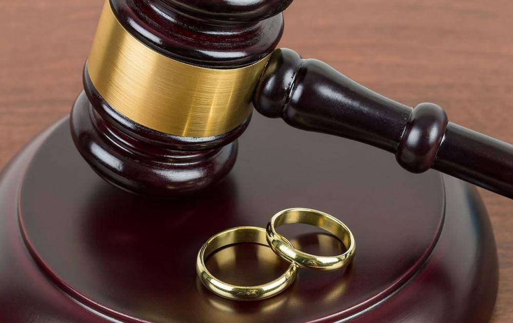 از هر ۵ ازدواج ۲ مورد منجر به طلاق می شود/ تعرفه های دفاتر کم است