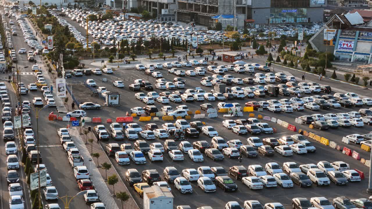 استقبال چشم‌گیر گردشگران از منطقه آزاد انزلی در آخرین روزهای تابستان