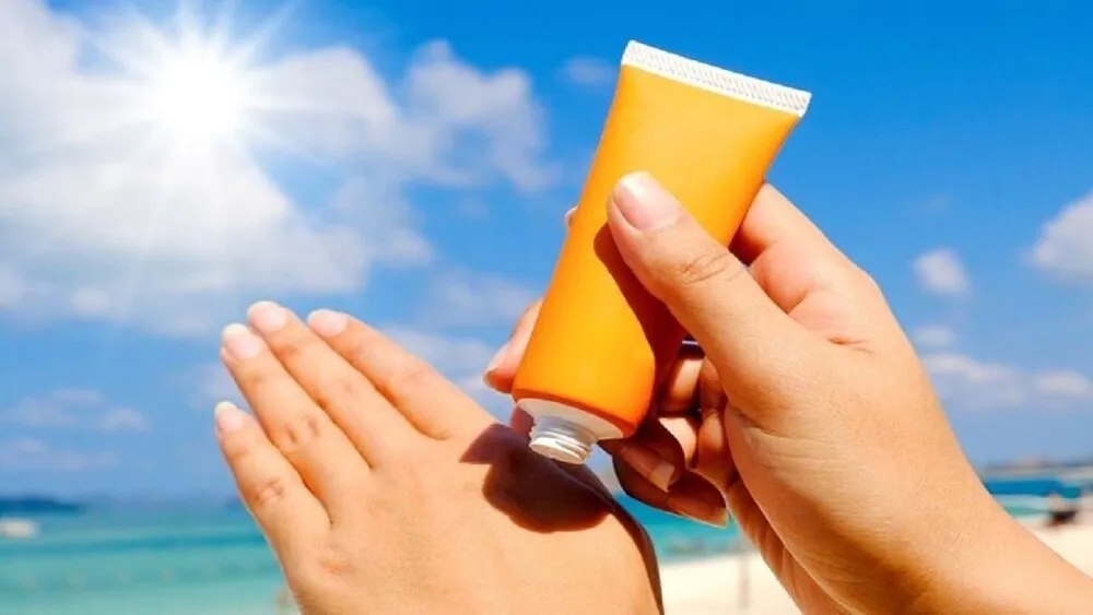 ضد آفتاب‌ها به تنهایی از پوست محافظت نمی‌کنند