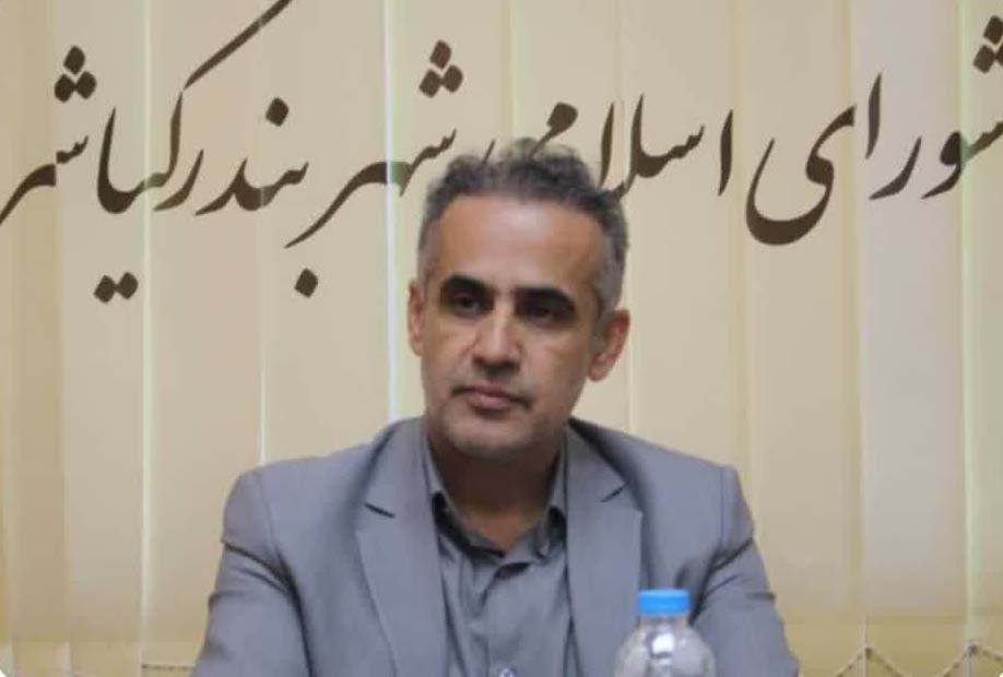 «حاتم پور باقری» برای پنجمین سال پیاپی رئیس شورای شهر بندرکیاشهر شد