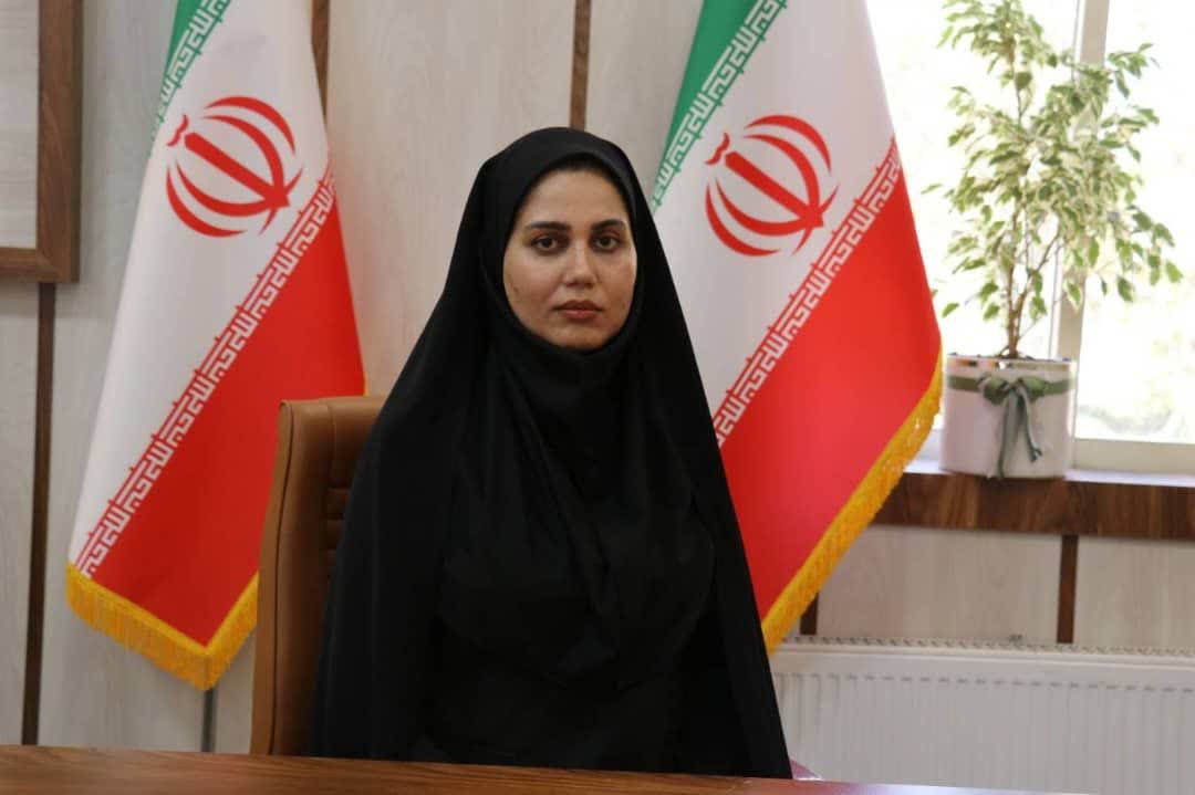 انتصاب نخستین بخشدار زن در خشکبیجار با حکم استاندار گیلان